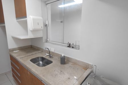 Casa para alugar com 350m², 4 quartos e 6 vagas Casa para alugar com 350m², 4 quartos e 6 vagasCozinha