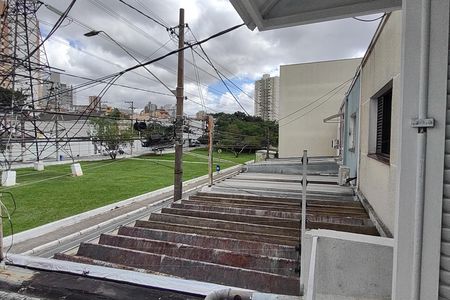 Casa para alugar com 350m², 4 quartos e 6 vagas Casa para alugar com 350m², 4 quartos e 6 vagasVaranda da Suíte 2