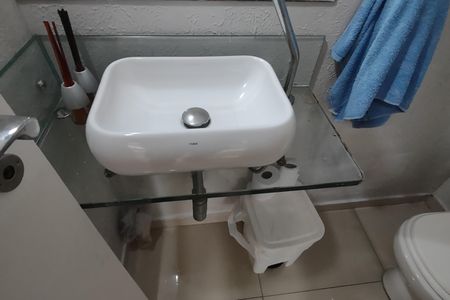 Casa para alugar com 350m², 4 quartos e 6 vagas Casa para alugar com 350m², 4 quartos e 6 vagasLavabo 1