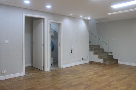 Casa para alugar com 350m², 4 quartos e 6 vagasSala