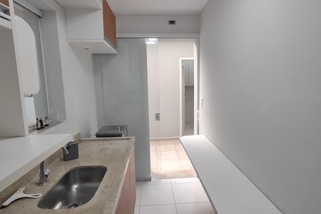 Casa para alugar com 350m², 4 quartos e 6 vagas Casa para alugar com 350m², 4 quartos e 6 vagasCozinha