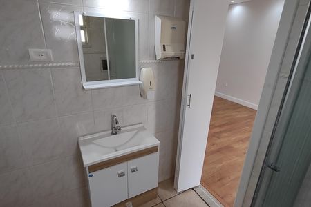 Casa para alugar com 350m², 4 quartos e 6 vagas Casa para alugar com 350m², 4 quartos e 6 vagasBanheiro da Suíte 1