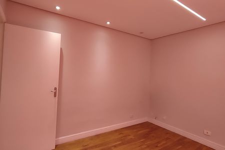 Casa para alugar com 350m², 4 quartos e 6 vagas Casa para alugar com 350m², 4 quartos e 6 vagasQuarto 1