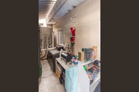 Casa para alugar com 90m², 2 quartos e sem vagaCorredor/Quintal 