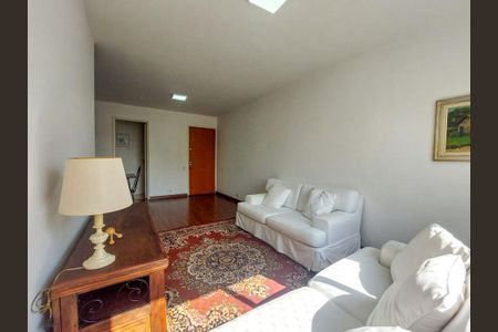 Sala de apartamento para alugar com 3 quartos, 90m² em Vila Cordeiro, São Paulo