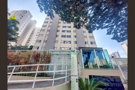 Apartamento para alugar com 90m², 3 quartos e 1 vaga Apartamento para alugar com 90m², 3 quartos e 1 vagaFachada e portaria