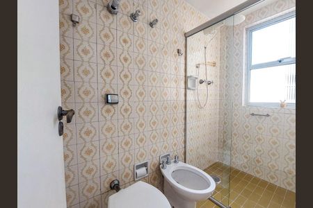 Apartamento para alugar com 90m², 3 quartos e 1 vaga Apartamento para alugar com 90m², 3 quartos e 1 vagaBanheiro da Suíte