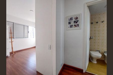 Apartamento para alugar com 90m², 3 quartos e 1 vaga Apartamento para alugar com 90m², 3 quartos e 1 vagaSuite