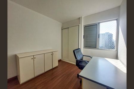 Apartamento para alugar com 90m², 3 quartos e 1 vaga Apartamento para alugar com 90m², 3 quartos e 1 vagaQuarto 2