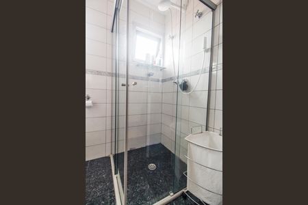 Casa à venda com 420m², 4 quartos e 4 vagas Casa à venda com 420m², 4 quartos e 4 vagasBanheiro da Suíte