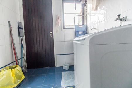 Área de Serviço de casa à venda com 4 quartos, 420m² em Alphaville, Santana de Parnaíba