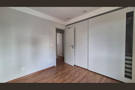 Apartamento para alugar com 163m², 4 quartos e 3 vagas Apartamento para alugar com 163m², 4 quartos e 3 vagasQuarto