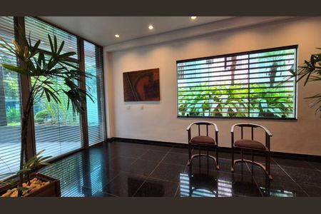 Apartamento para alugar com 163m², 4 quartos e 3 vagas