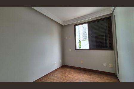 Apartamento para alugar com 163m², 4 quartos e 3 vagas