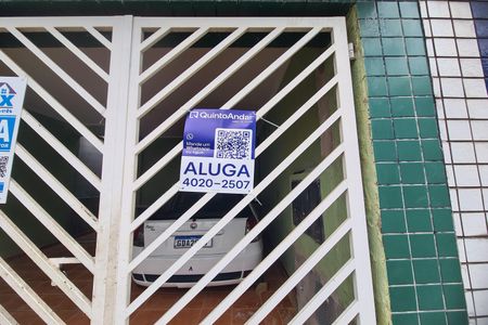 Casa para alugar com 65m², 2 quartos e 1 vaga Casa para alugar com 65m², 2 quartos e 1 vagaplaquinha