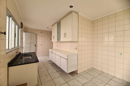 Casa para alugar com 65m², 2 quartos e 1 vaga Casa para alugar com 65m², 2 quartos e 1 vagaCozinha