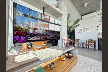 Apartamento à venda com 100m², 2 quartos e 2 vagasSala