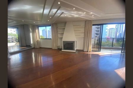 Apartamento para alugar com 250m², 4 quartos e 4 vagas