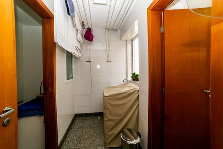 Apartamento à venda com 104m², 3 quartos e 3 vagas Apartamento à venda com 104m², 3 quartos e 3 vagasÁrea de Serviço