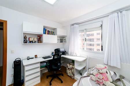 Apartamento à venda com 104m², 3 quartos e 3 vagas Apartamento à venda com 104m², 3 quartos e 3 vagasQuarto 2