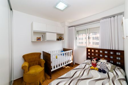Apartamento à venda com 104m², 3 quartos e 3 vagas Apartamento à venda com 104m², 3 quartos e 3 vagasQuarto 1