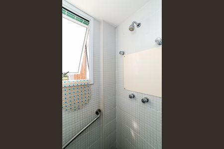 Apartamento à venda com 104m², 3 quartos e 3 vagas Apartamento à venda com 104m², 3 quartos e 3 vagasBanheiro da Suíte
