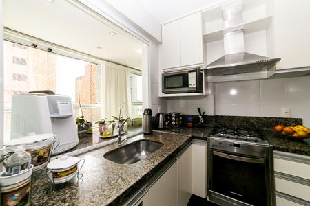 Apartamento à venda com 104m², 3 quartos e 3 vagas Apartamento à venda com 104m², 3 quartos e 3 vagasCozinha