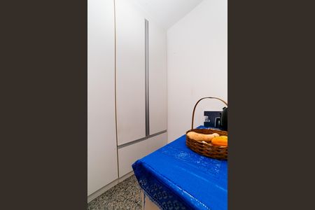 Apartamento à venda com 104m², 3 quartos e 3 vagas Apartamento à venda com 104m², 3 quartos e 3 vagasQuarto de Serviço