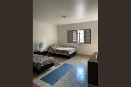 Casa à venda com 3 quartos, 210m² em Vila Congonhas, São Paulo