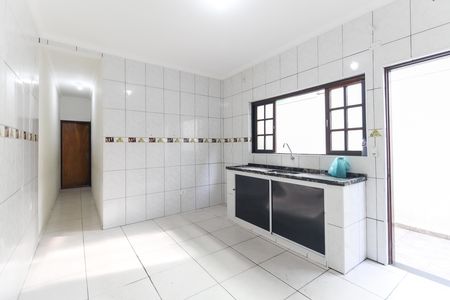 Casa para alugar com 125m², 3 quartos e 2 vagas Casa para alugar com 125m², 3 quartos e 2 vagasCozinha