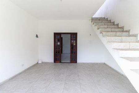 Casa para alugar com 125m², 3 quartos e 2 vagas Casa para alugar com 125m², 3 quartos e 2 vagasVaranda Quarto 3 - Suíte