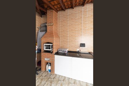 Casa à venda com 242m², 3 quartos e 2 vagasTerraço - Churrasqueira