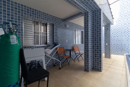 Casa à venda com 242m², 3 quartos e 2 vagasQuintal