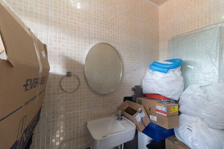 Casa à venda com 242m², 3 quartos e 2 vagasTerraço - Banheiro