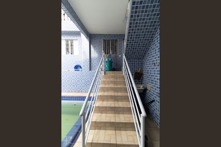 Casa à venda com 242m², 3 quartos e 2 vagasEscada