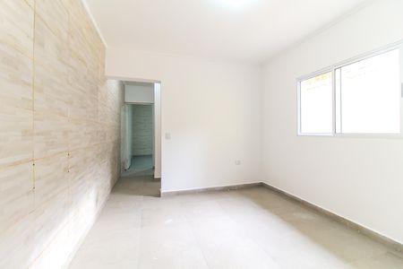 Sala de casa para alugar com 1 quarto, 40m² em Jardim Lajeado, São Paulo