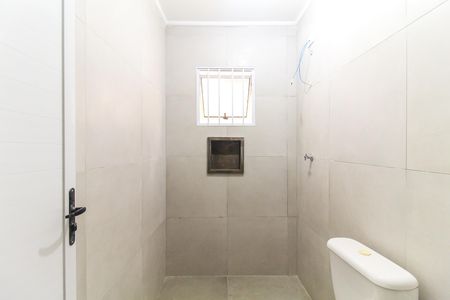 Casa para alugar com 40m², 1 quarto e 1 vaga Casa para alugar com 40m², 1 quarto e 1 vagaBanheiro