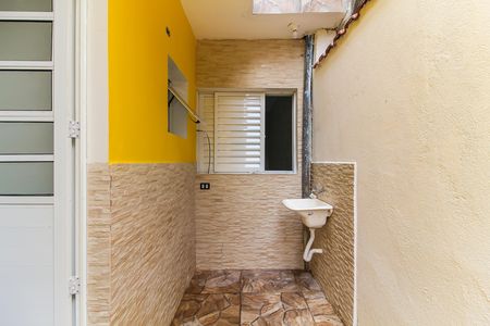 Casa para alugar com 40m², 1 quarto e 1 vaga Casa para alugar com 40m², 1 quarto e 1 vagaQuintal e Área de Serviço