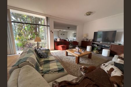 Casa à venda com 4 quartos, 530m² em Vila Progredior, São Paulo