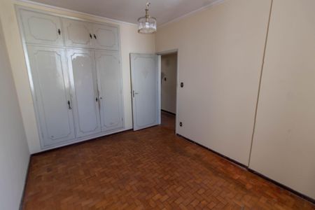 Apartamento à venda com 160m², 4 quartos e 1 vaga Apartamento à venda com 160m², 4 quartos e 1 vagaQuarto 1