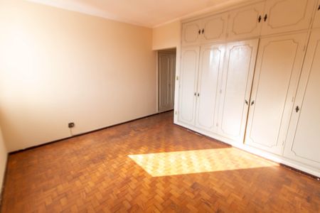 Apartamento à venda com 160m², 4 quartos e 1 vaga Apartamento à venda com 160m², 4 quartos e 1 vagaSuíte
