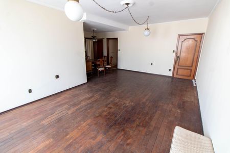 Sala de apartamento à venda com 4 quartos, 160m² em Vila Itapura, Campinas