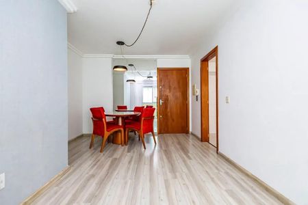 Sala de apartamento para alugar com 2 quartos, 99m² em Água Verde, Curitiba
