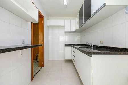 Cozinha de apartamento para alugar com 2 quartos, 99m² em Água Verde, Curitiba
