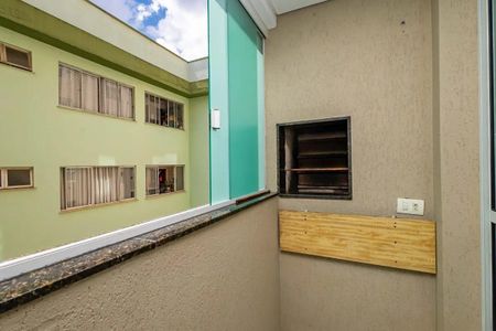 Apartamento para alugar com 99m², 2 quartos e 1 vagaVaranda