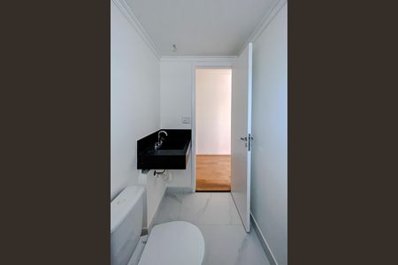 Apartamento à venda com 104m², 4 quartos e 2 vagas Apartamento à venda com 104m², 4 quartos e 2 vagasBanheiro da Suíte