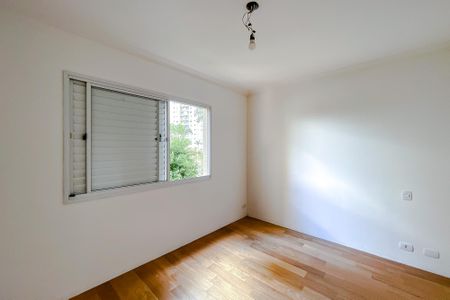 Apartamento à venda com 104m², 4 quartos e 2 vagas Apartamento à venda com 104m², 4 quartos e 2 vagasQuarto 1 - Suíte
