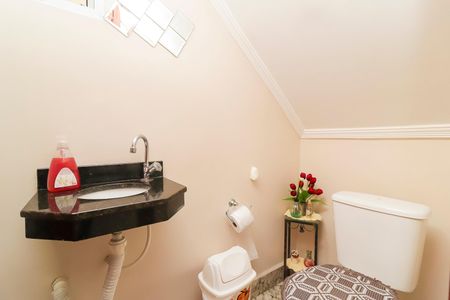 Casa à venda com 150m², 3 quartos e 5 vagasLavabo