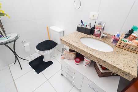 Casa à venda com 150m², 3 quartos e 5 vagasBanheiro Social