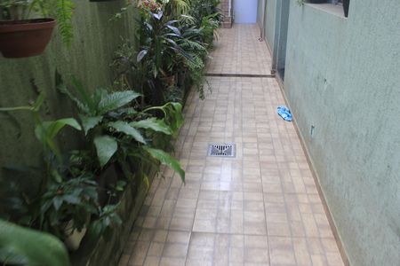 Casa à venda com 150m², 4 quartos e 2 vagasQuintal